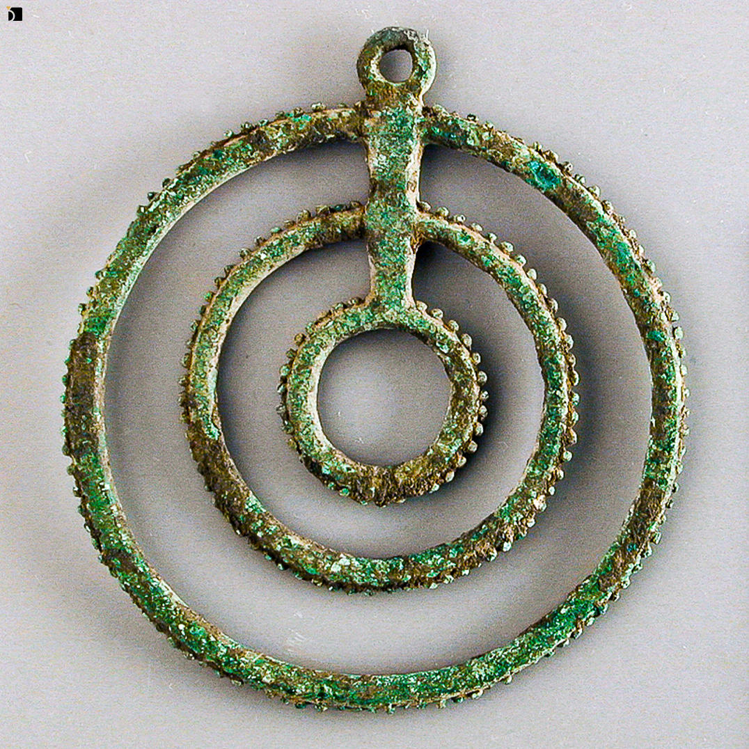 Image showing Bronze Pendant – The Nasli M. Heeramaneck Collection of Ancient Near Eastern and Central Asian Art