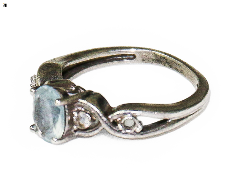 Before #106 Side View of Tarnished Silver Ring with Hazy Aquamarine Center Stone Prior to Premier Restoration Services