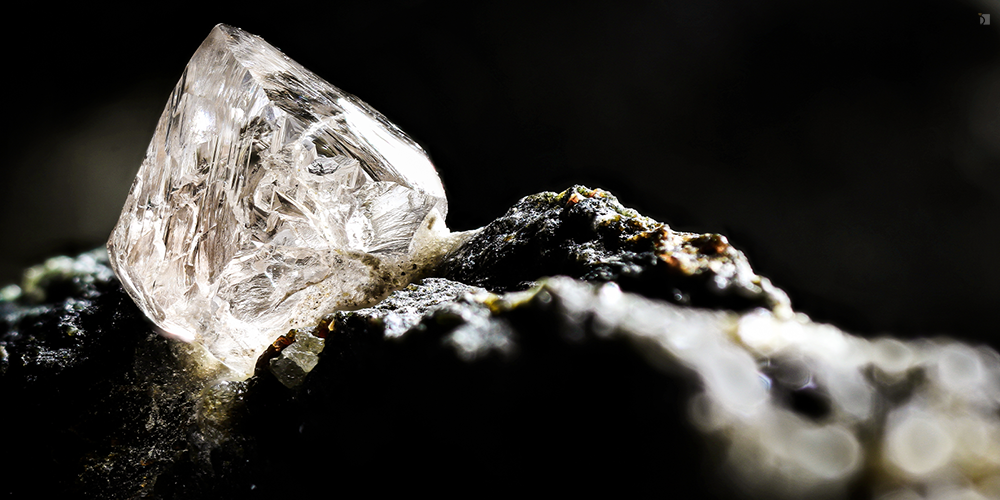 Natural Rough Uncut Diamond Gemstone in Rock