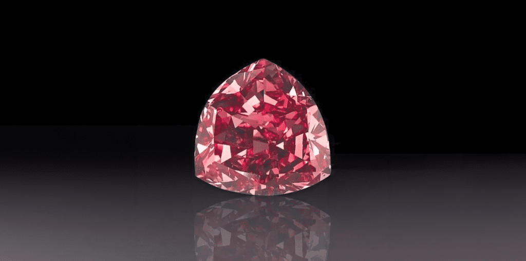 Photo of the Moussaieff Red Diamond.
