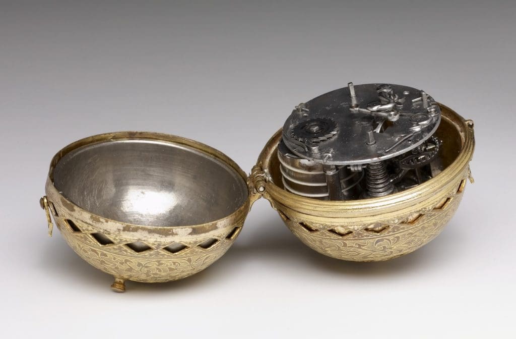 Image of internal Nuremberg egg pocket watch